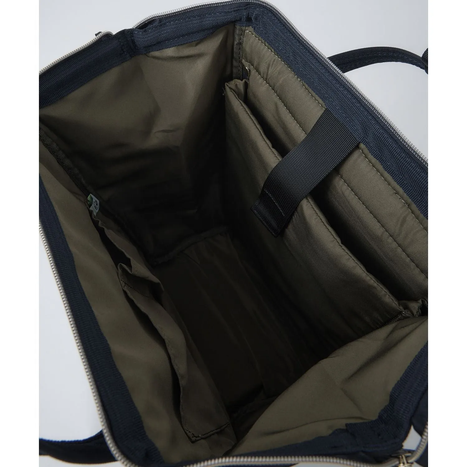 Anello Cross Bottle Kuchigane Backpack R