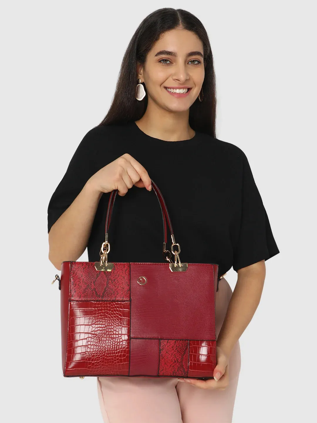 Caprese Ariana Tote Medium Self Deisgn Women'S Office Handbag Red