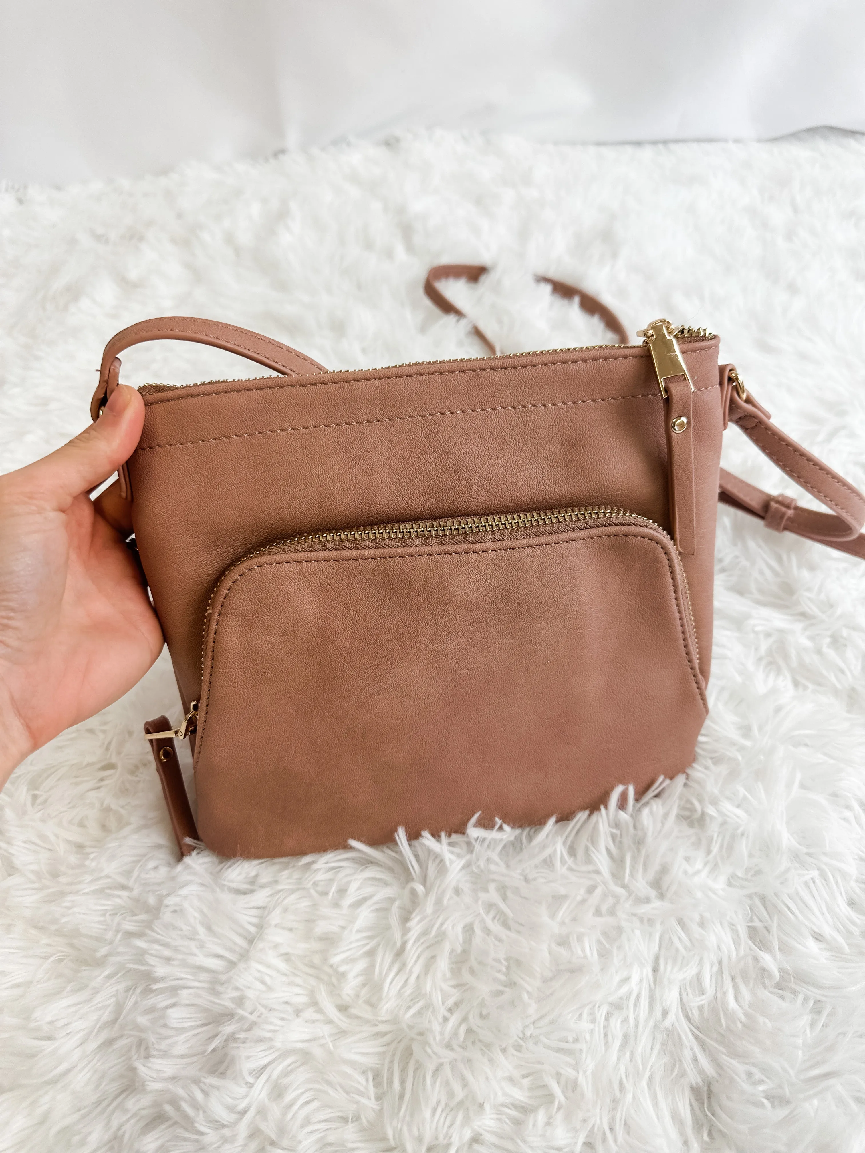 Trendy Moment Multi Pocket Crossbody