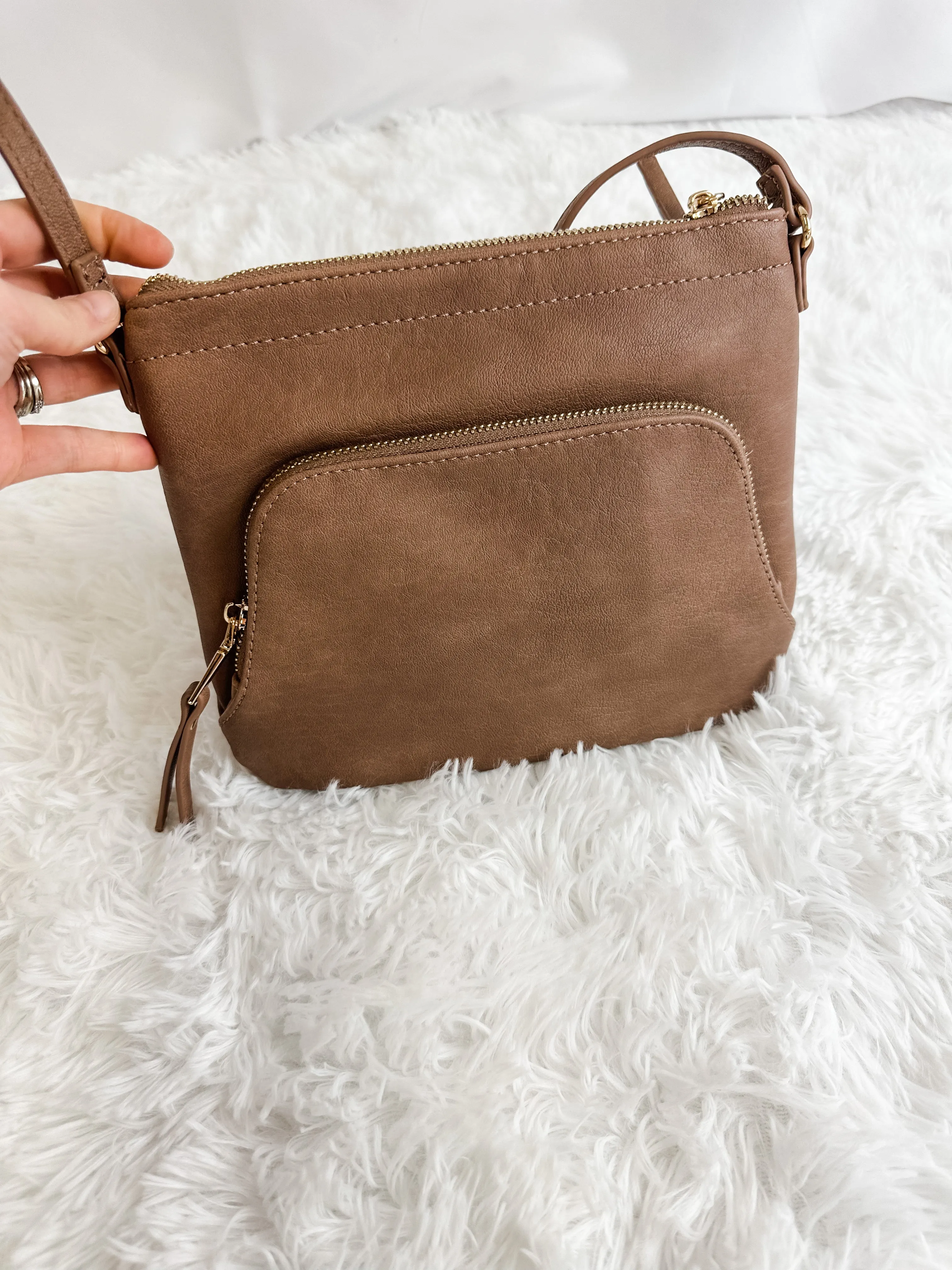 Trendy Moment Multi Pocket Crossbody